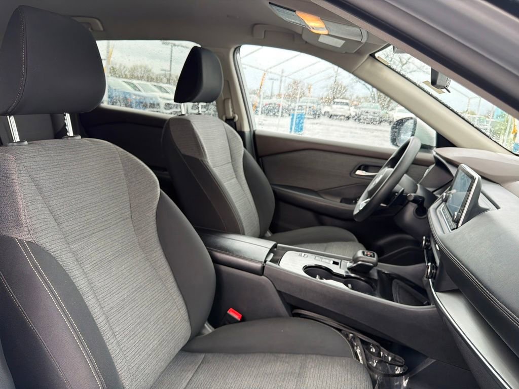 Used 2023 Nissan Rogue SV FWD image 50