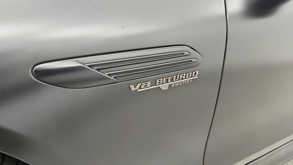 Used 2022 Mercedes-Benz SL 63 AMG 4MATIC image 16