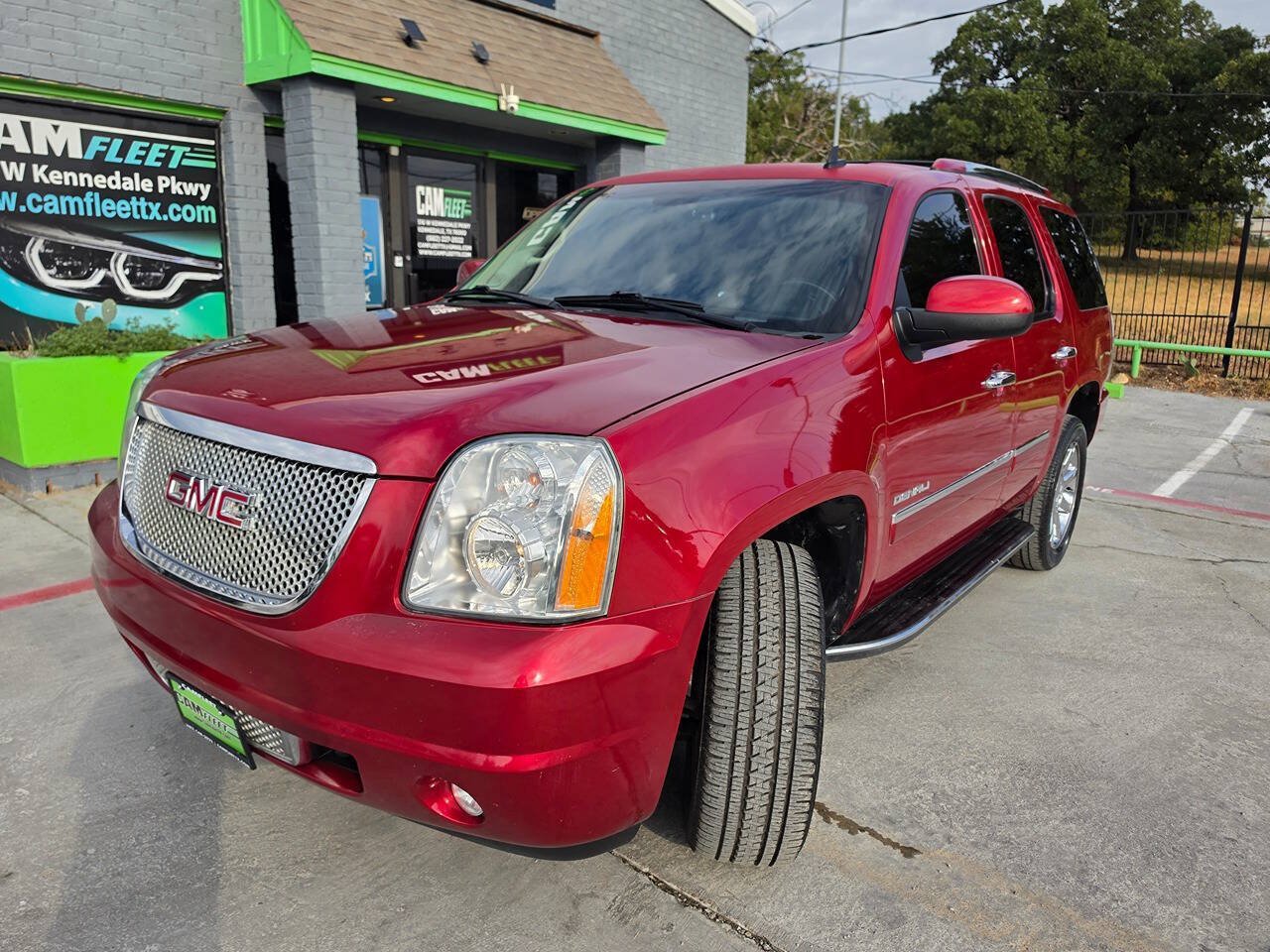 Used 2014 GMC Yukon Denali RWD image 54