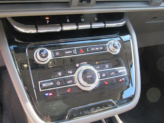 Used 2022 Lincoln Corsair FWD image 26