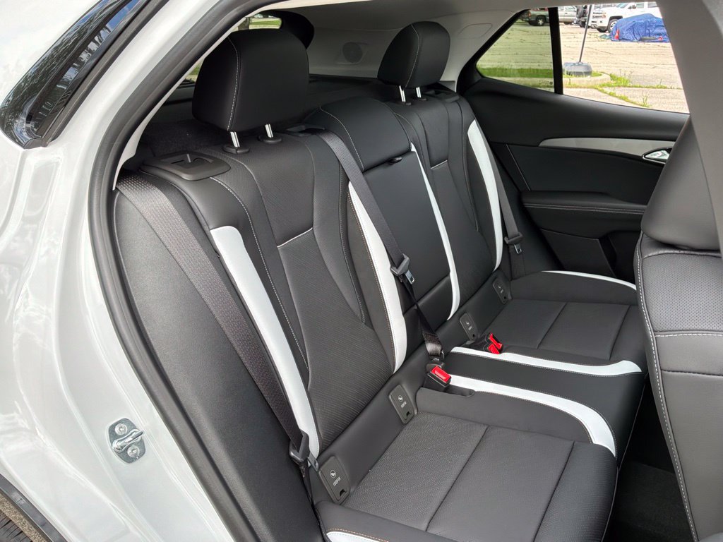 New 2026 Buick Envision Sport Touring AWD/4WD image 34
