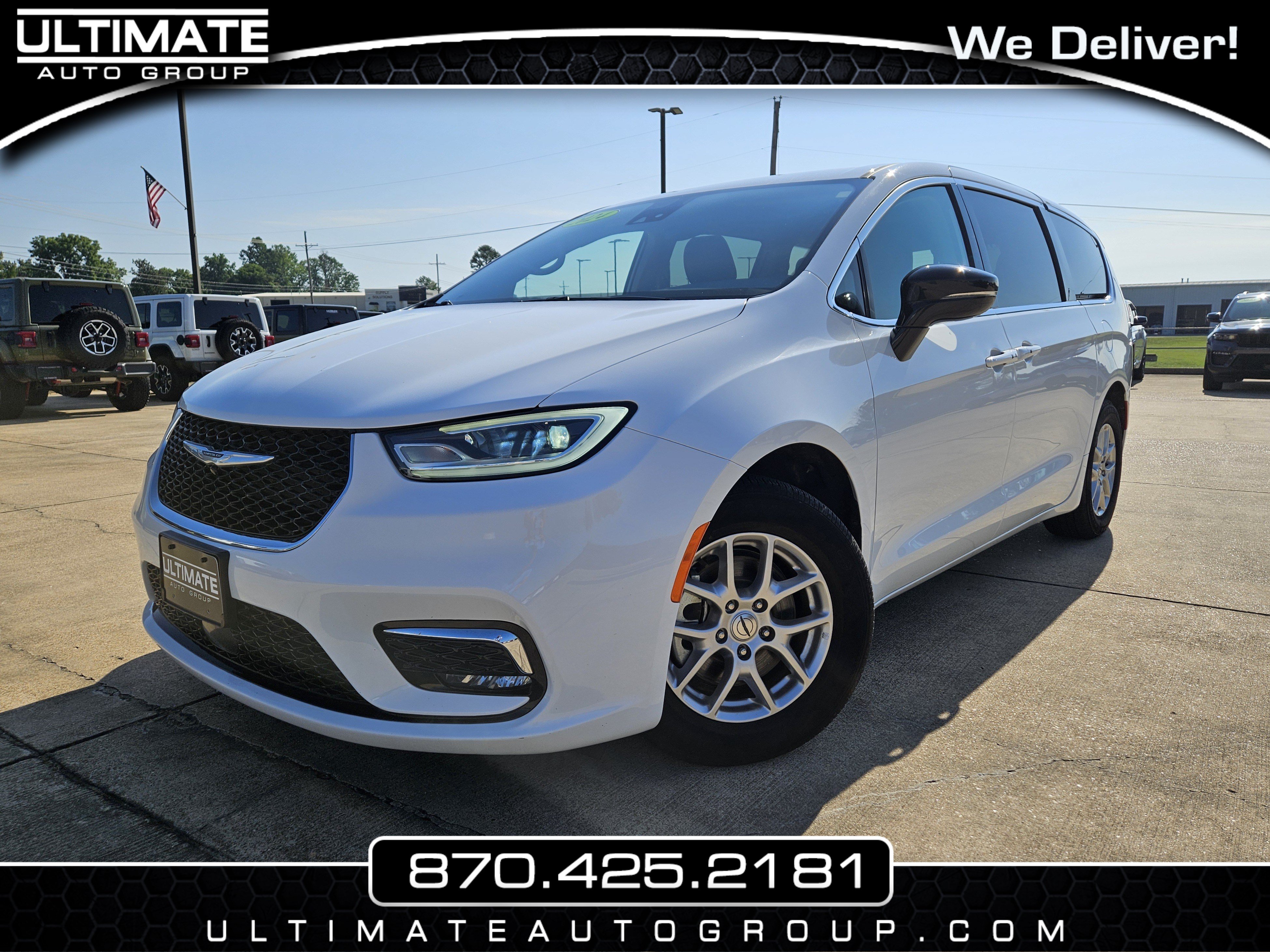 Used 2024 Chrysler Pacifica Touring-L