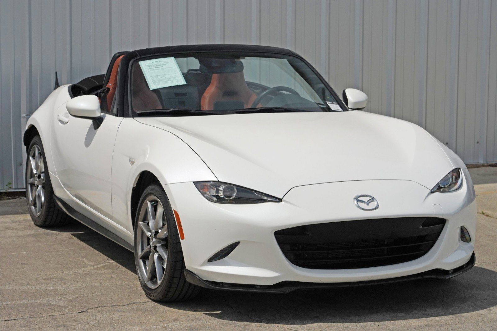 Used 2022 MAZDA MX-5 Miata Grand Touring w/ Appearance Package image 45