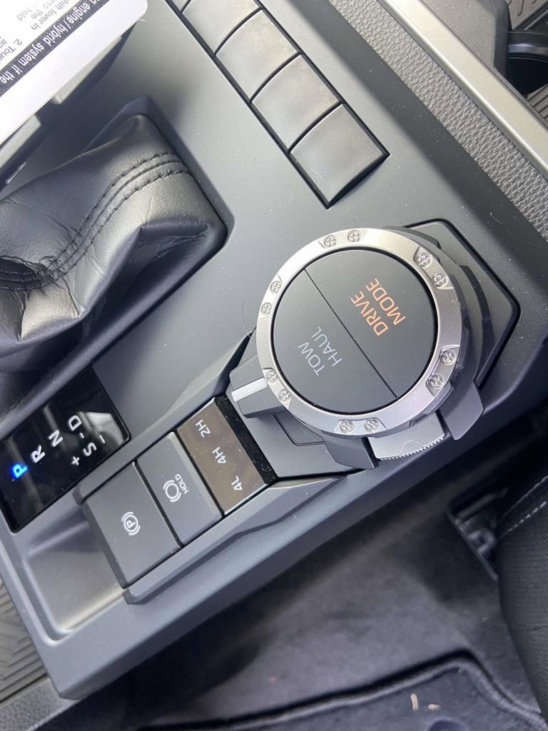 New 2025 Toyota Tacoma TRD Sport AWD/4WD image 20