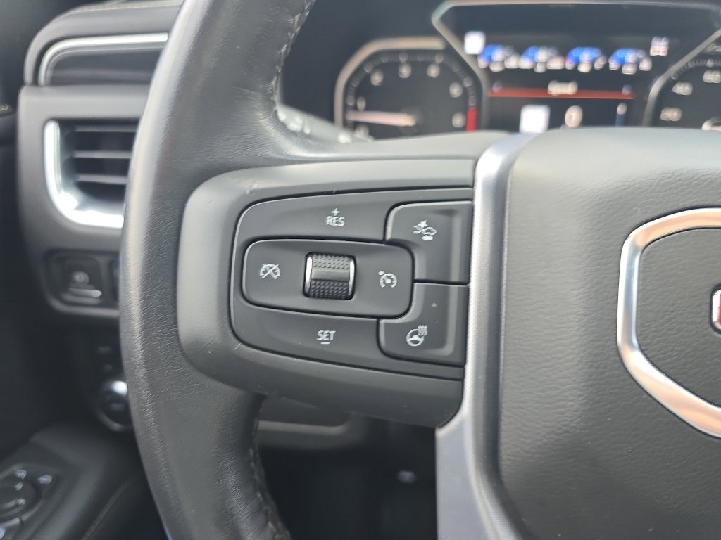 Used 2021 GMC Yukon SLT w/ SLT Premium Package image 29