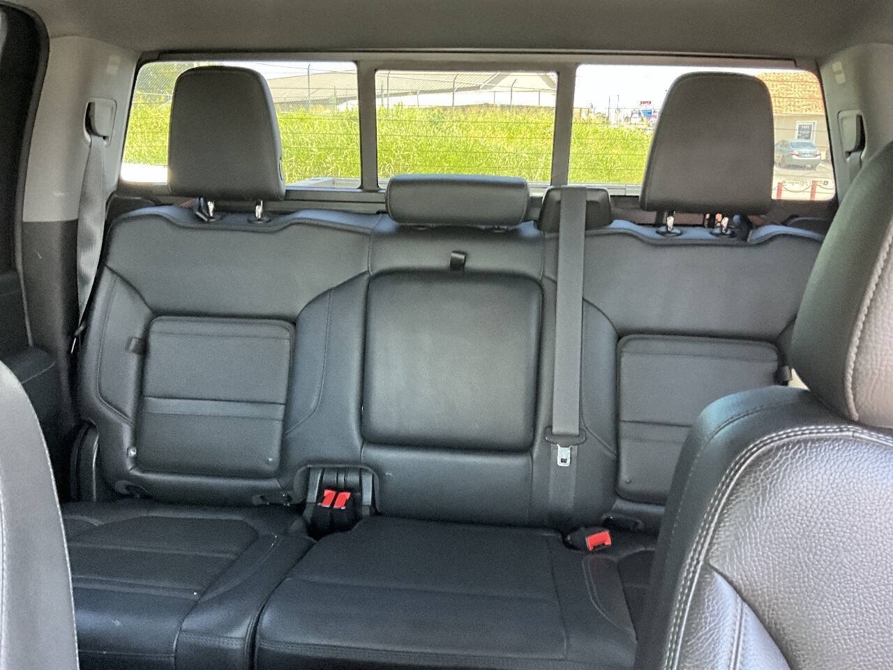 Used 2021 GMC Sierra 2500 Denali w/ Denali Ultimate Package AWD/4WD image 16