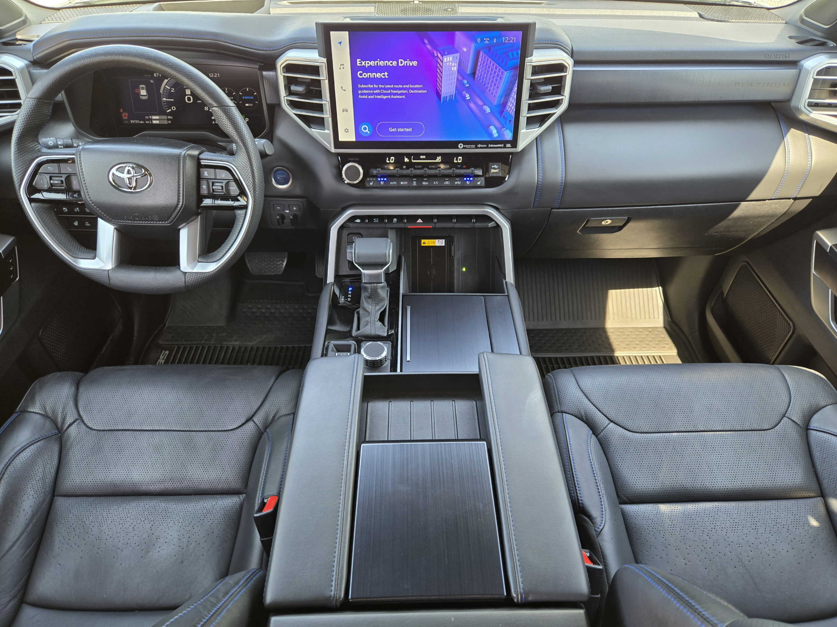 Used 2024 Toyota Sequoia Platinum AWD/4WD image 27