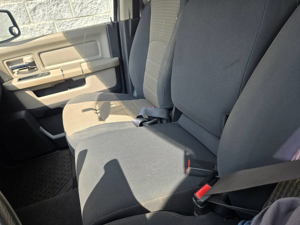 Used 2012 RAM 1500 Classic SLT AWD/4WD image 27