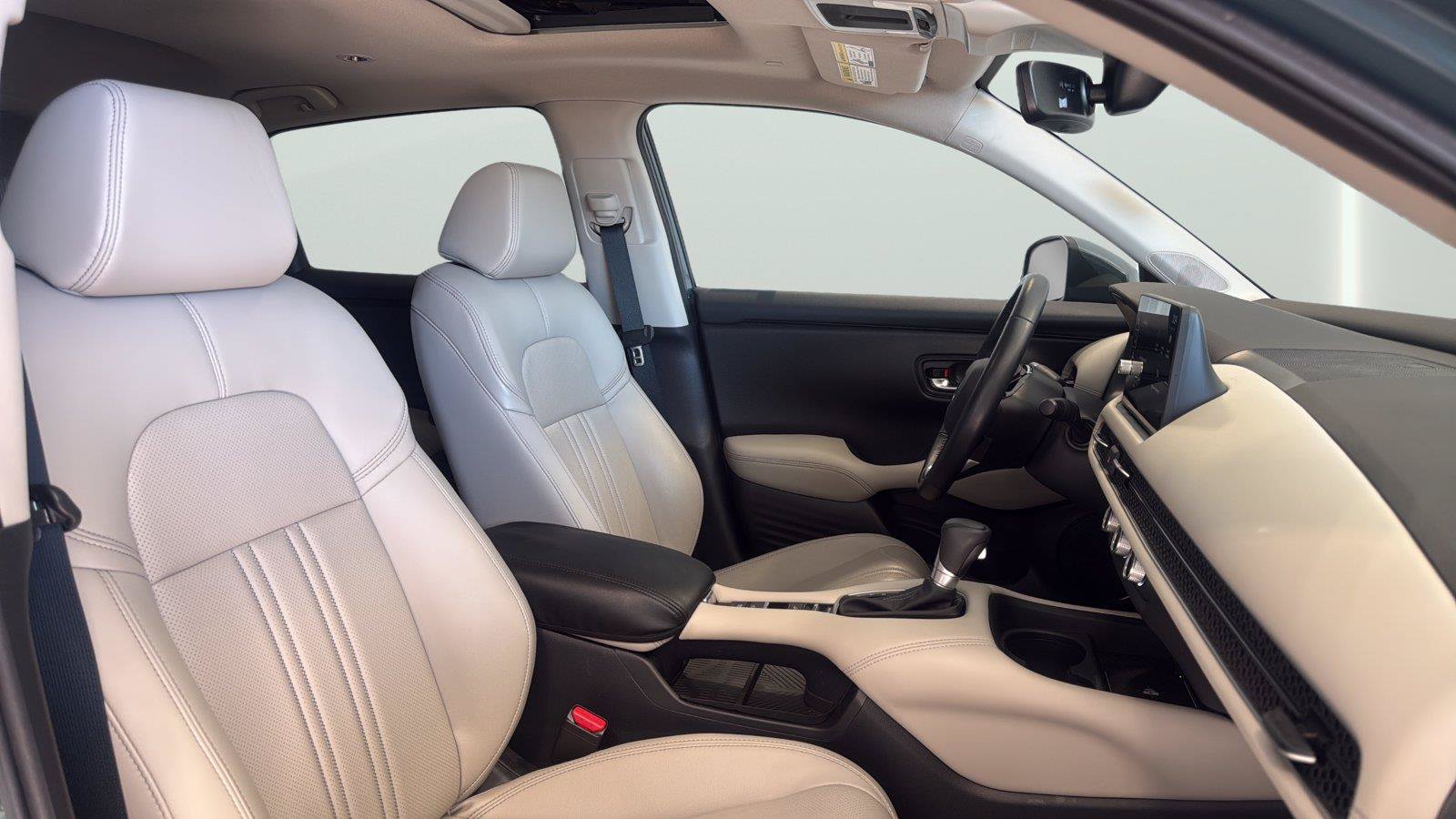 Used 2026 Honda HR-V EX-L image 14