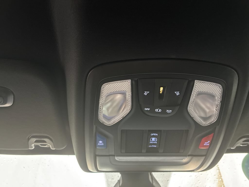 Used 2023 RAM 1500 Big Horn AWD/4WD image 29