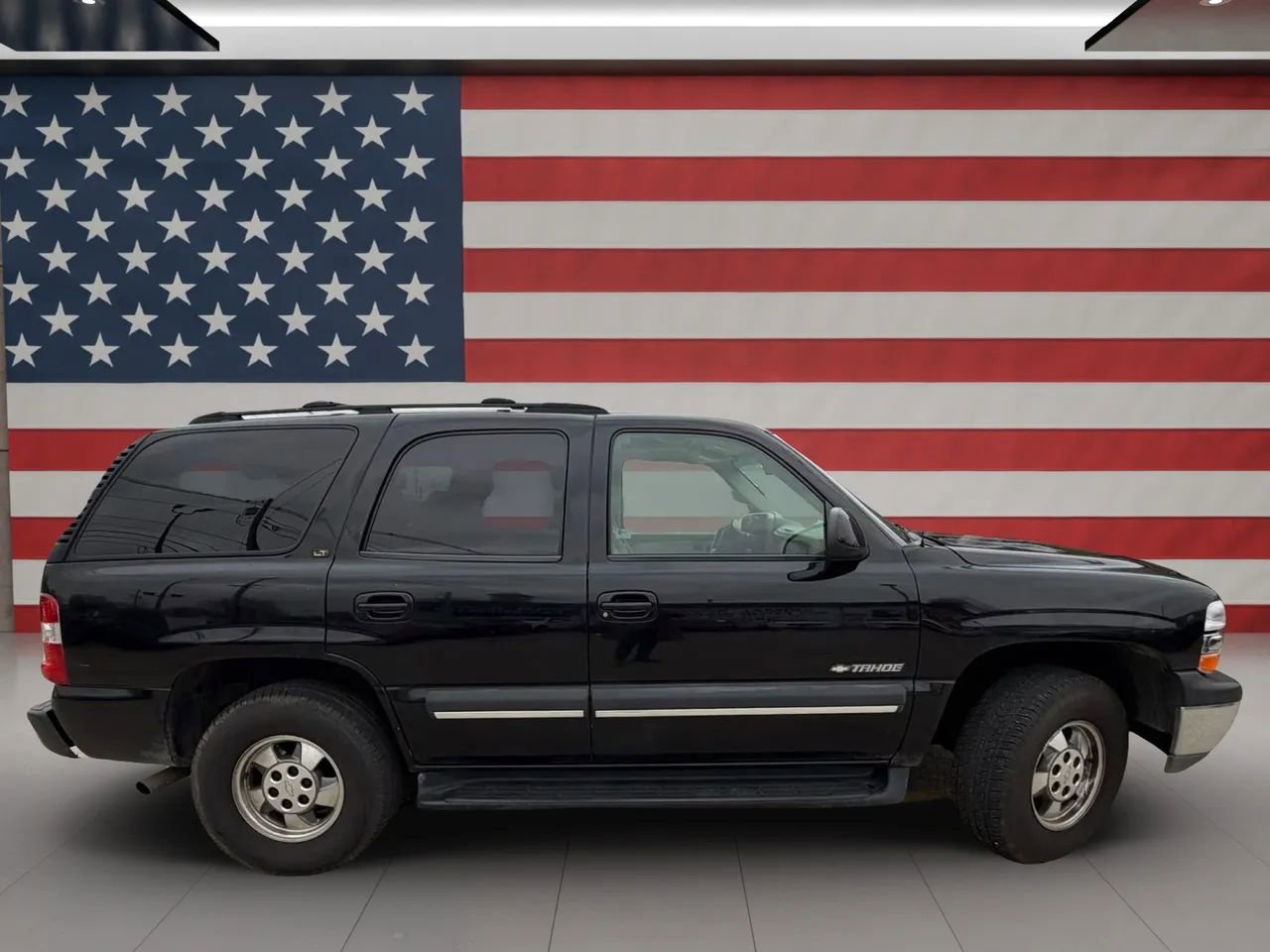 Used 2002 Chevrolet Tahoe LT image 8