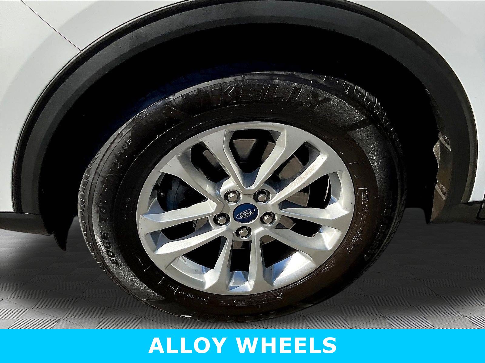 Used 2022 Ford Escape SE w/ Cold Weather Package AWD/4WD image 7