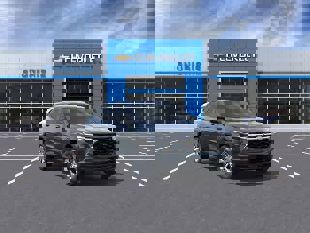 New 2026 Chevrolet Trax LS image 2