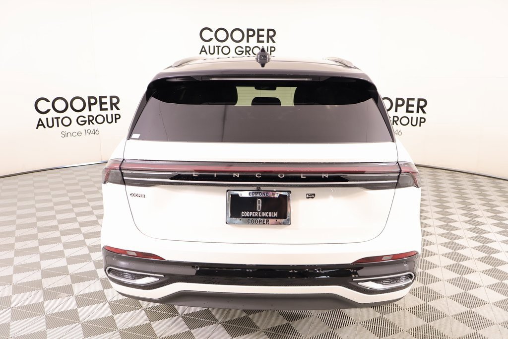 New 2026 Lincoln Nautilus Reserve image 22