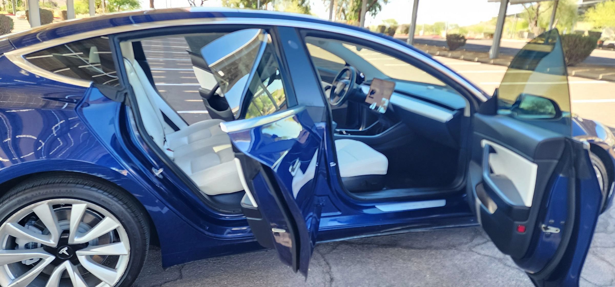 Used 2018 Tesla Model 3 Long Range AWD/4WD image 13