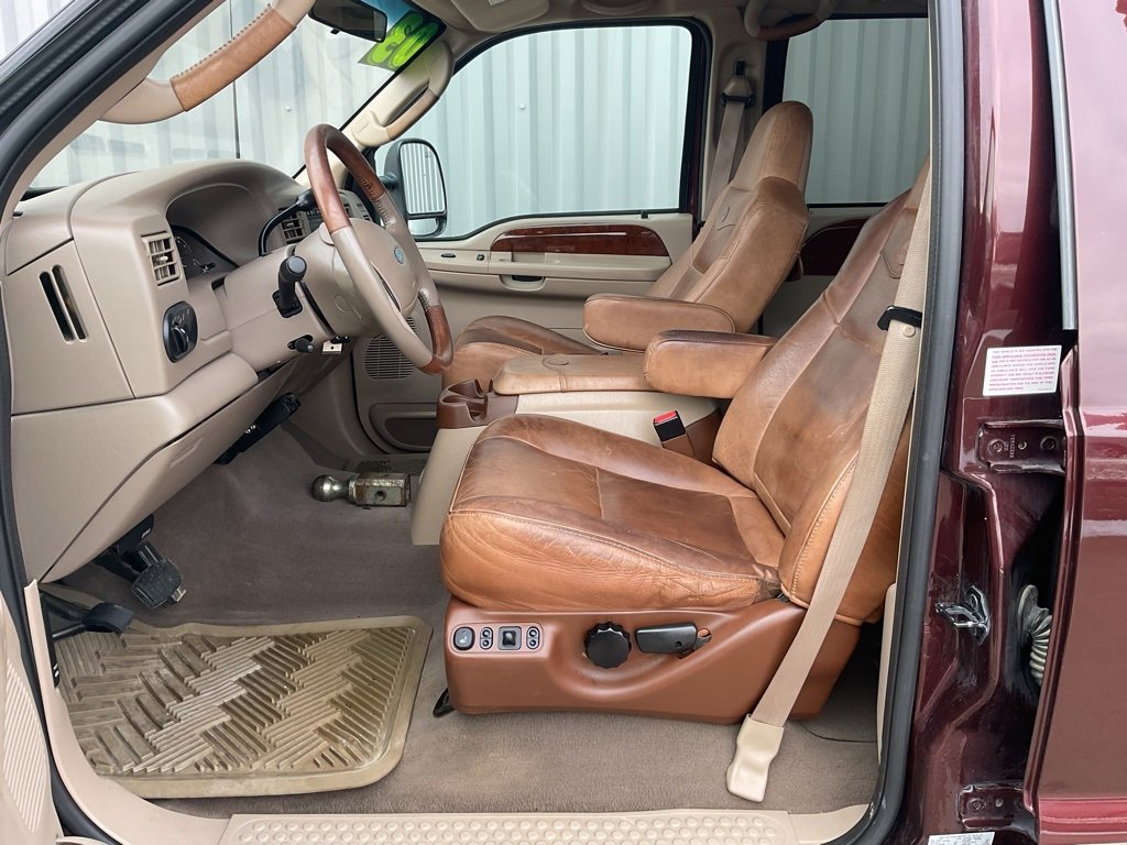 Used 2003 Ford F250 King Ranch image 8