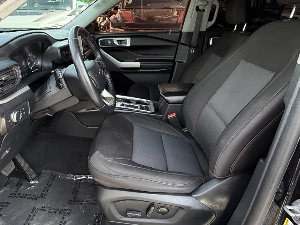 Certified 2022 Ford Explorer XLT RWD image 20