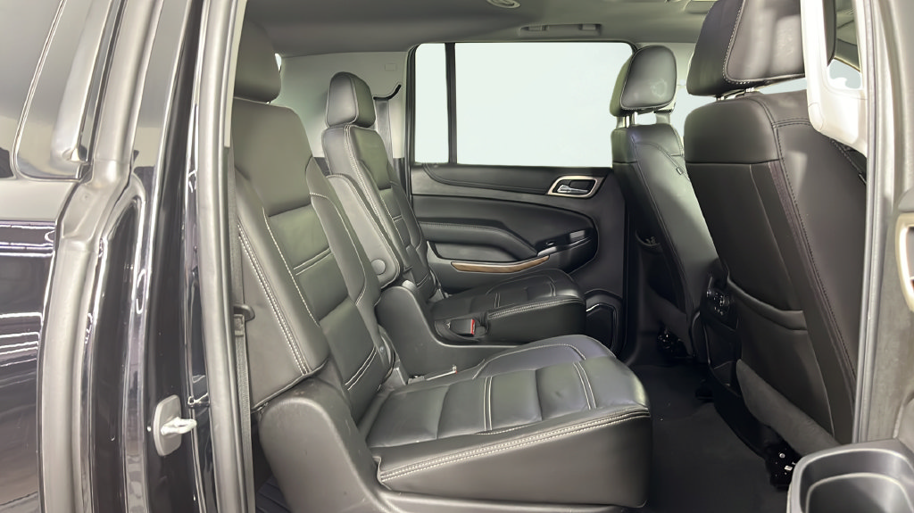 Used 2019 GMC Yukon XL Denali w/ Denali Ultimate Package AWD/4WD image 18