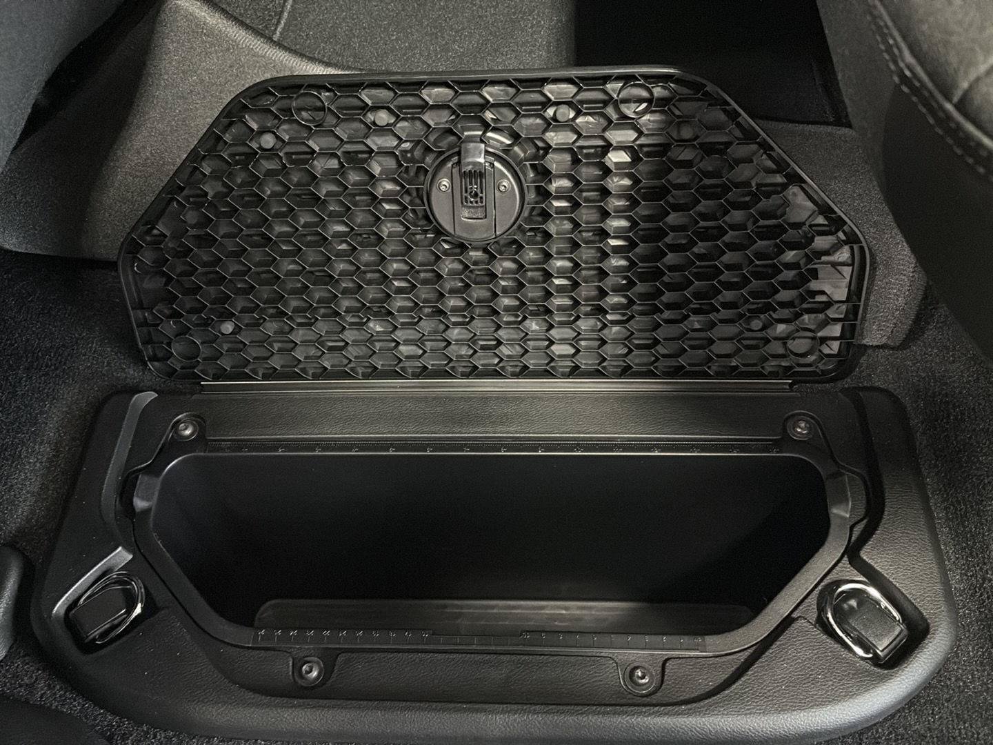 New 2026 RAM 1500 Express AWD/4WD image 35