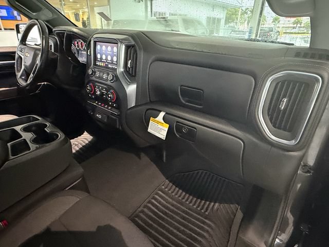 Used 2022 Chevrolet Silverado 1500 LT w/ All Star Edition Plus RWD image 16