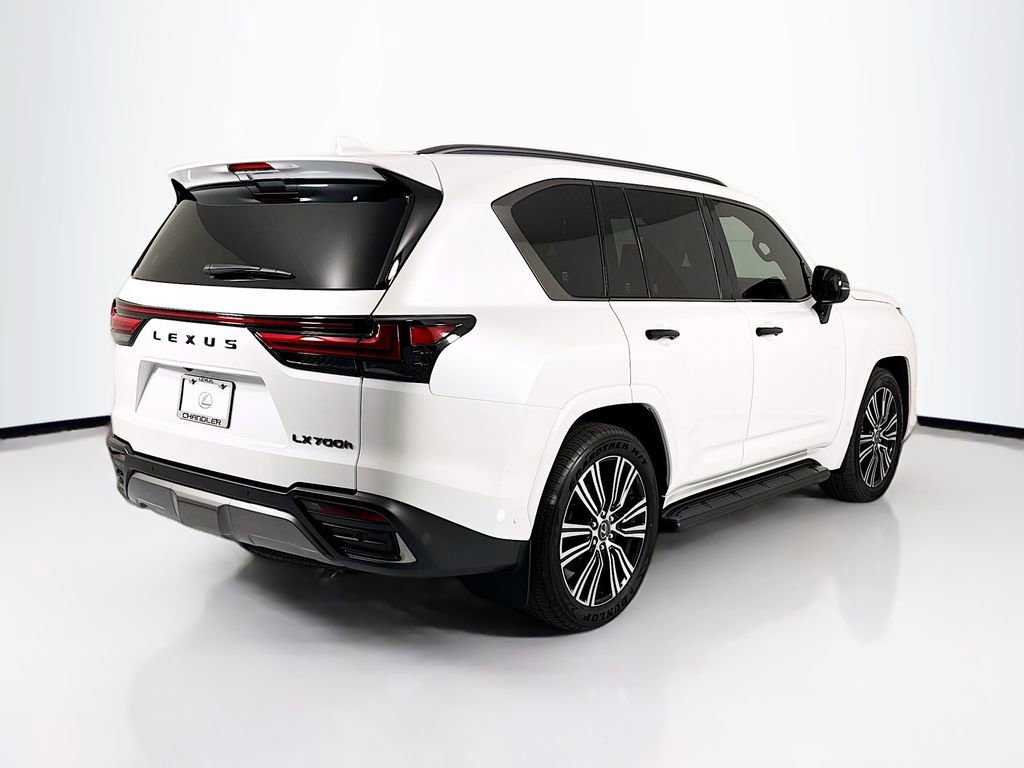 New 2026 Lexus LX 700h Luxury image 5