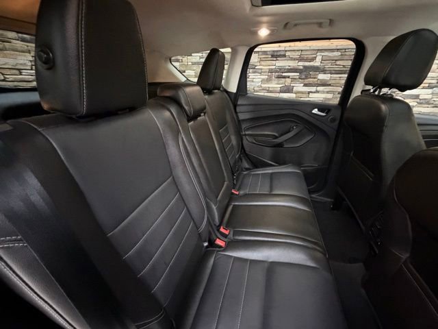 Used 2015 Ford Escape Titanium w/ Equipment Group 301A AWD/4WD image 34
