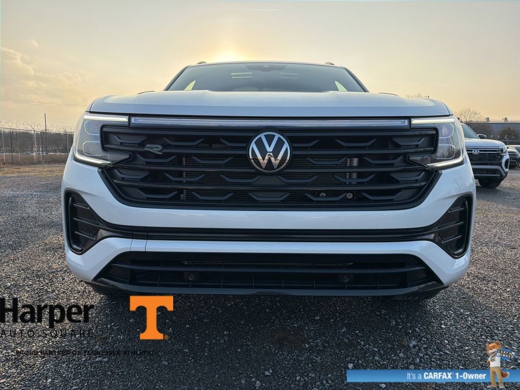 Used 2025 Volkswagen Atlas Cross Sport SEL R-Line image 8