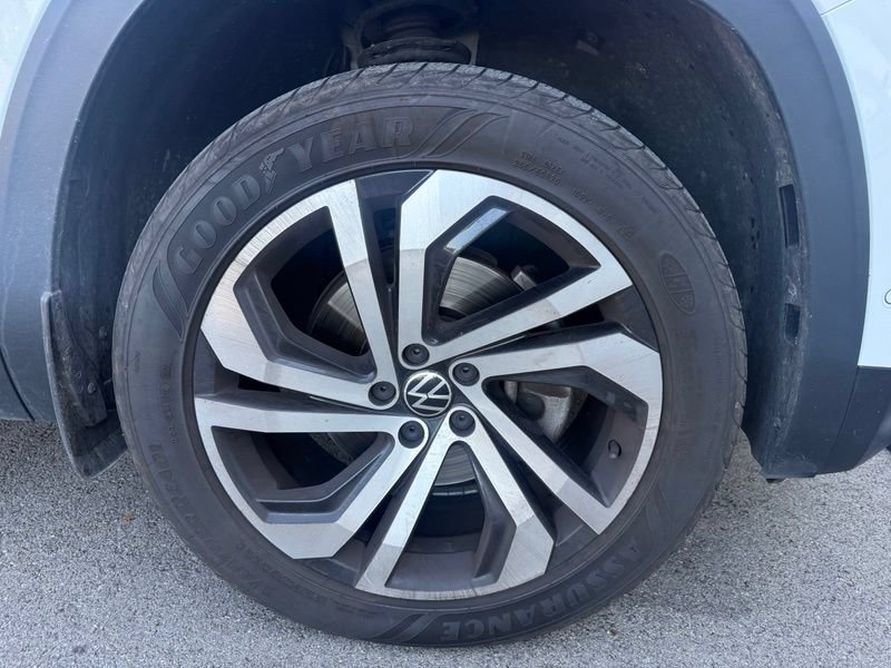 Used 2021 Volkswagen Atlas SEL Premium AWD/4WD image 14