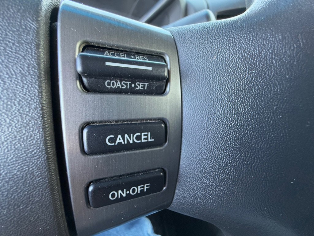 Used 2012 Nissan Titan SV image 18