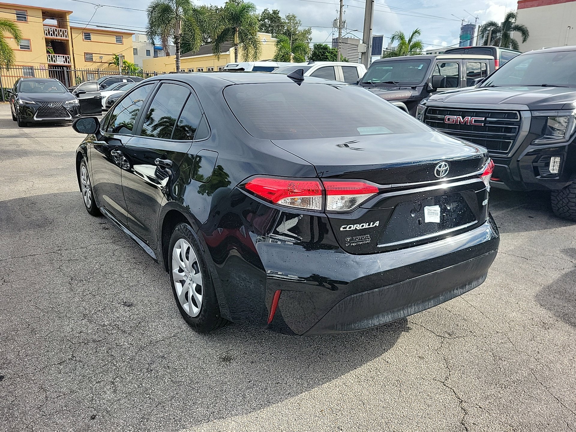 Used 2024 Toyota Corolla LE FWD image 9