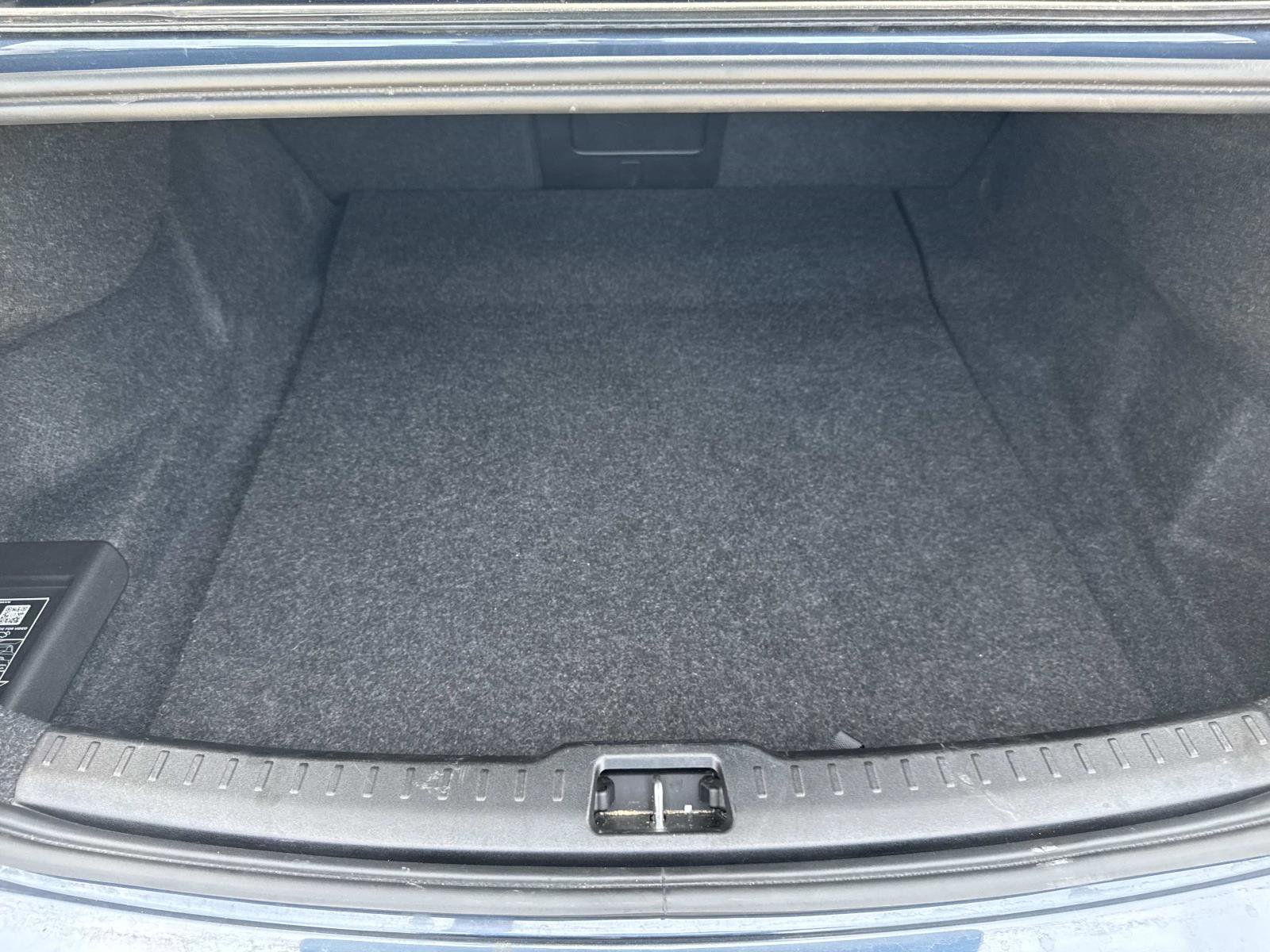 Used 2024 Volvo S60 B5 Core image 5