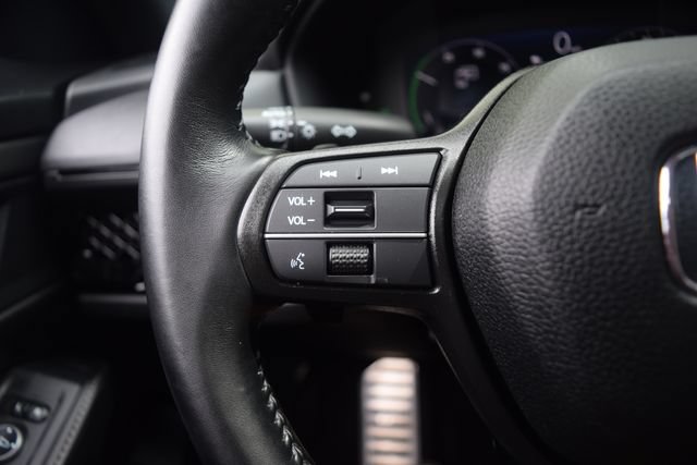 Used 2023 Honda Accord Sport image 6