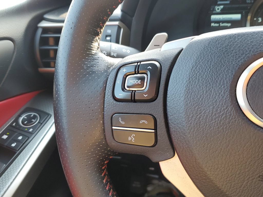 Used 2018 Lexus IS 300 F Sport w/ F Sport Package RWD image 29
