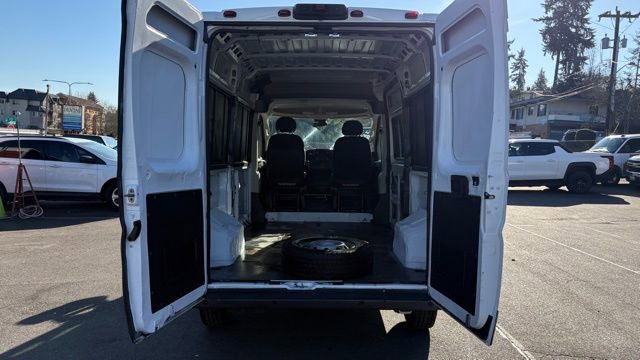 Used 2018 RAM ProMaster 2500 w/ Interior Convenience Group FWD image 4