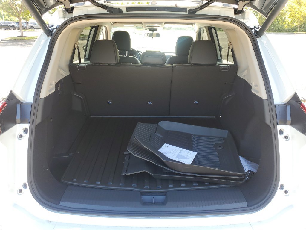 New 2026 Nissan Rogue SV AWD/4WD image 8