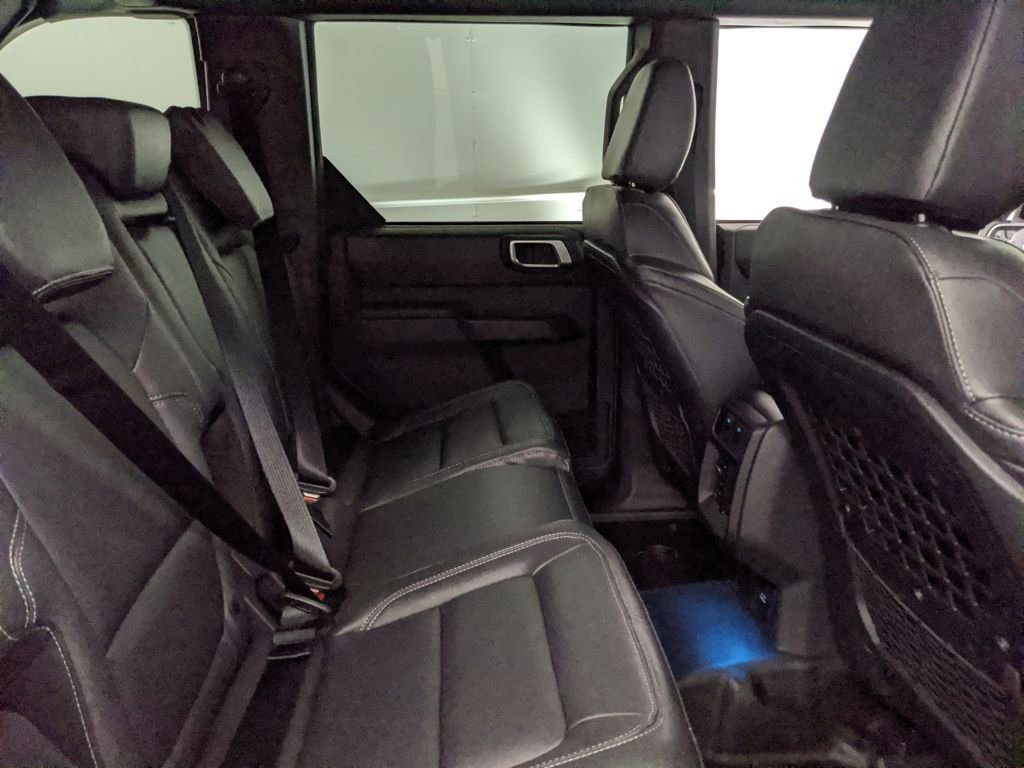 New 2025 Ford Bronco Big Bend image 25