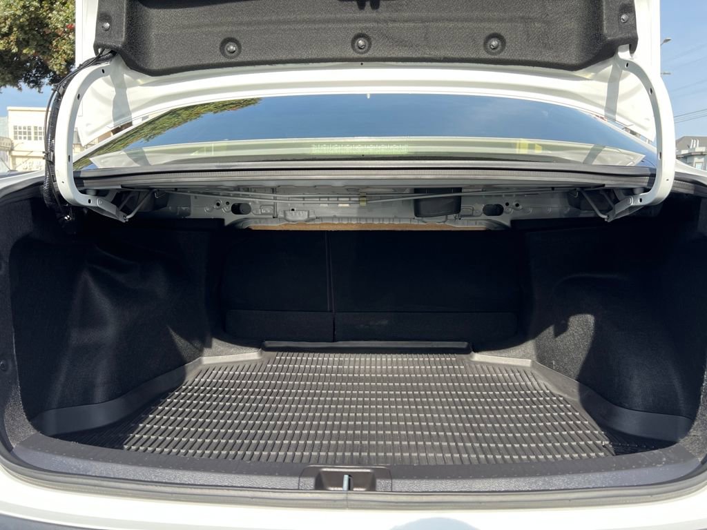 Certified 2023 Toyota Corolla LE image 39