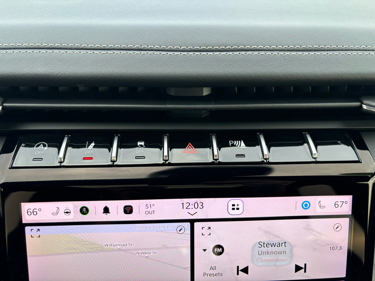 Used 2021 Jeep Grand Cherokee L Overland w/ Luxury Tech Group IV image 23