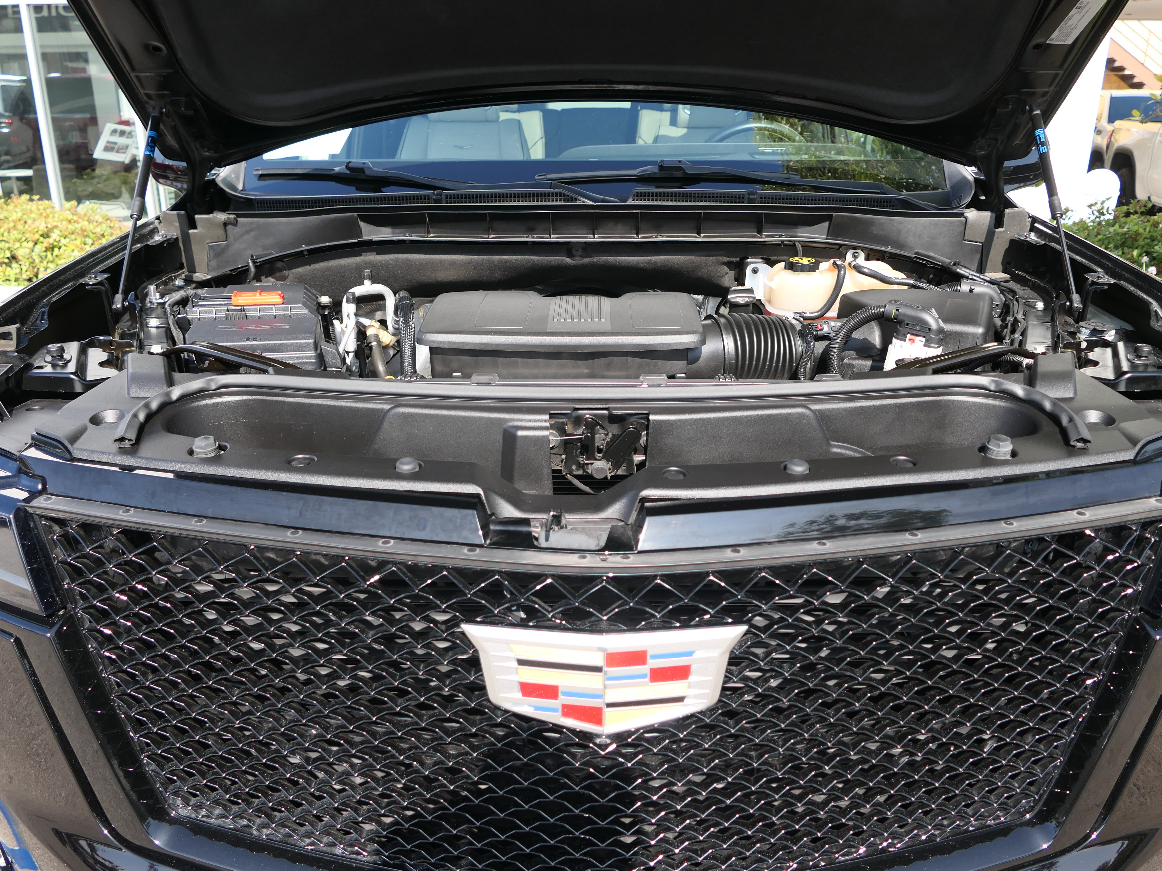 Certified 2023 Cadillac Escalade Sport AWD/4WD image 30
