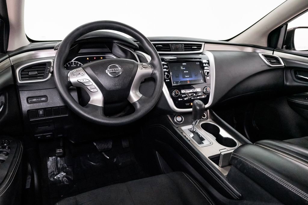 Used 2017 Nissan Murano S w/ Navigation Package image 6