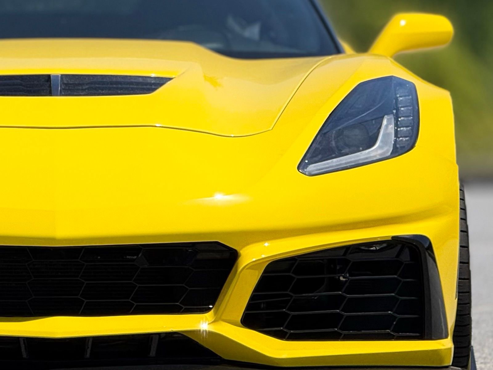 Used 2017 Chevrolet Corvette Z06 RWD image 15