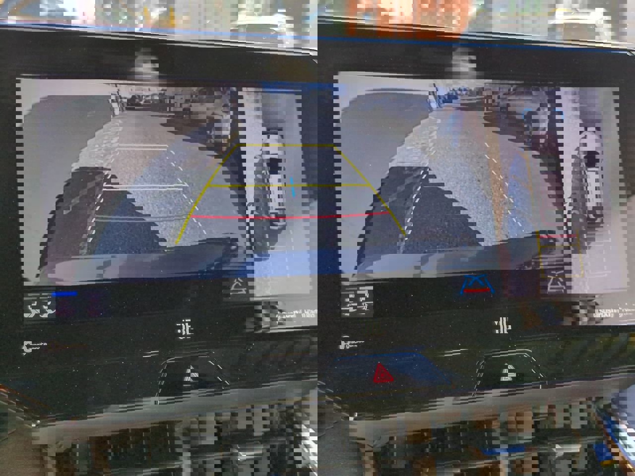 Used 2021 Toyota Venza Limited w/ Advanced Technology Package image 21