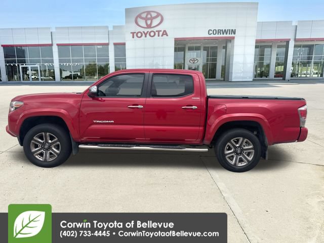 Used 2019 Toyota Tacoma Limited AWD/4WD image 3
