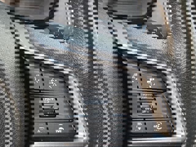 Used 2024 Subaru Outback Premium AWD/4WD image 25