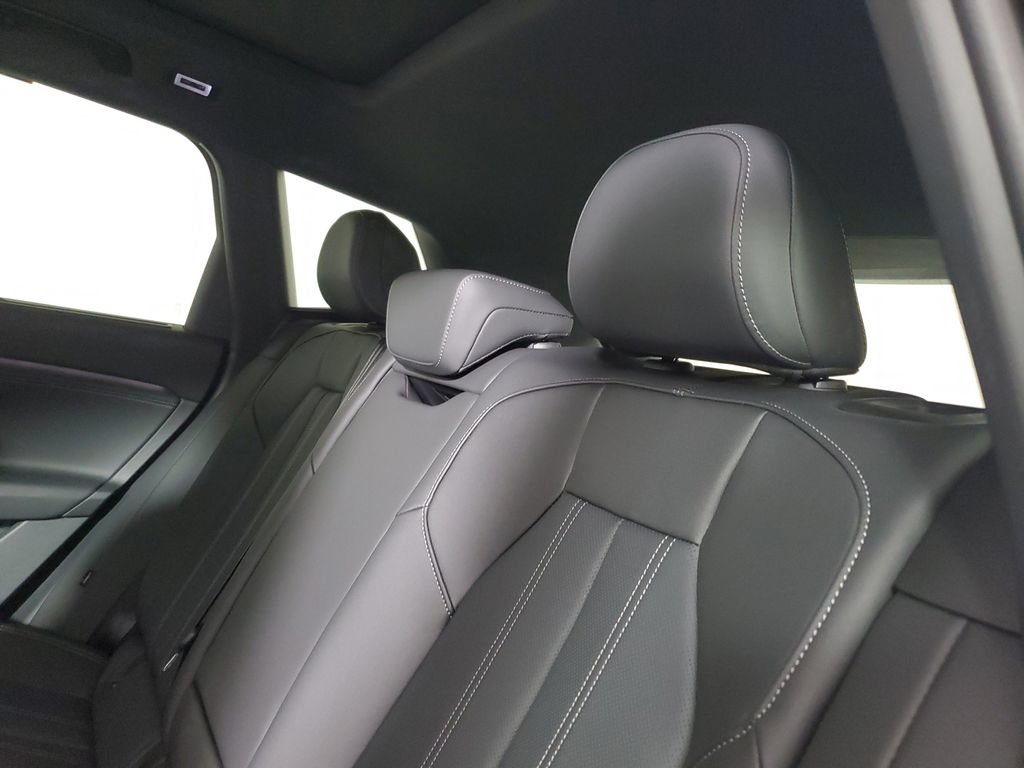 New 2027 Audi SQ6 e-tron Premium Plus AWD/4WD image 12