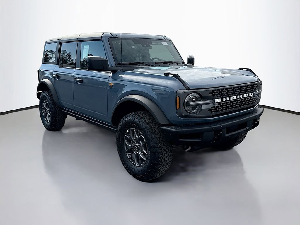 New 2025 Ford Bronco Badlands image 2