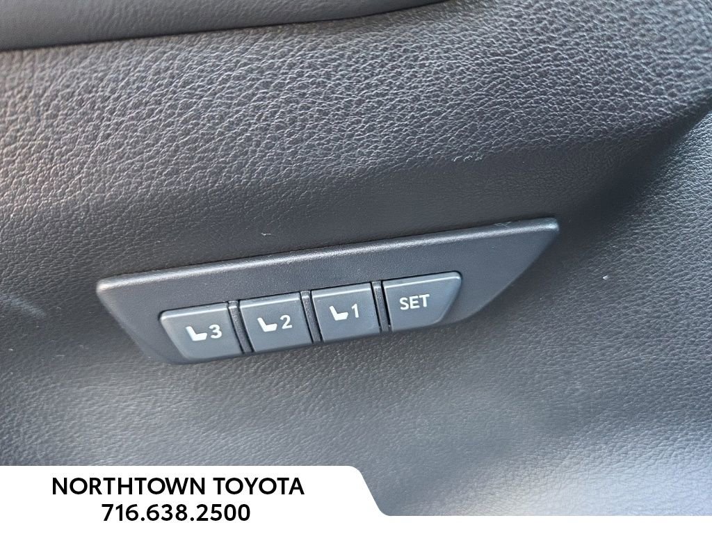 Used 2017 Lexus NX 200t AWD image 39