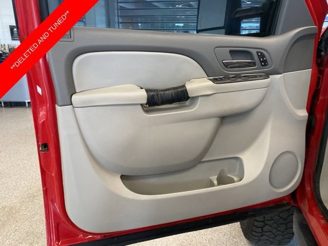 Used 2014 Chevrolet Silverado 2500 LTZ w/ LTZ Plus Package AWD/4WD image 20