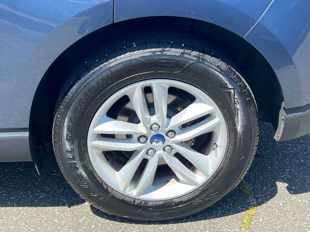Used 2018 Ford Edge SEL w/ Equipment Group 201A AWD/4WD image 14