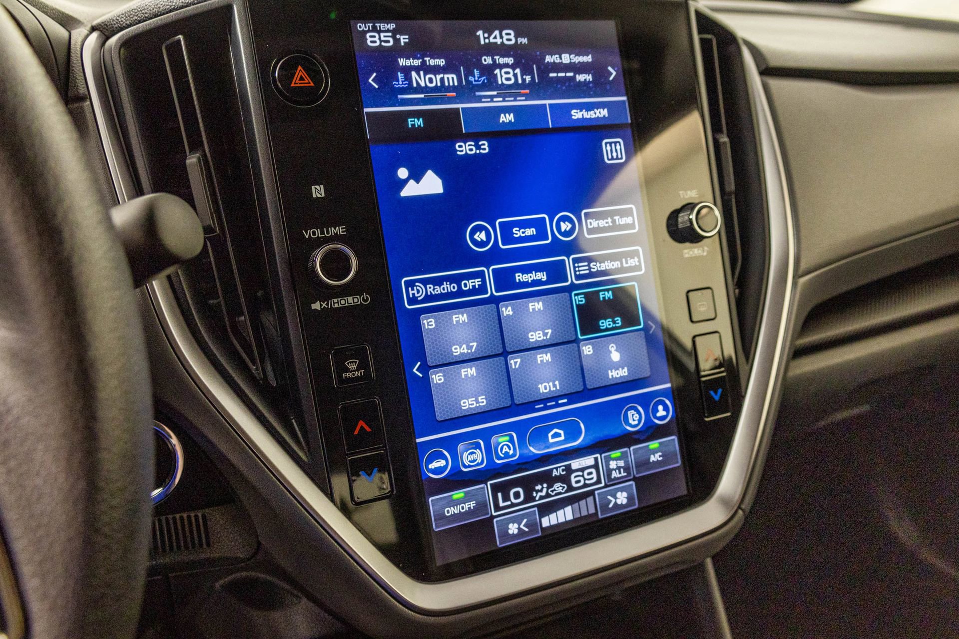 Used 2025 Subaru Crosstrek 2.0i Premium image 23